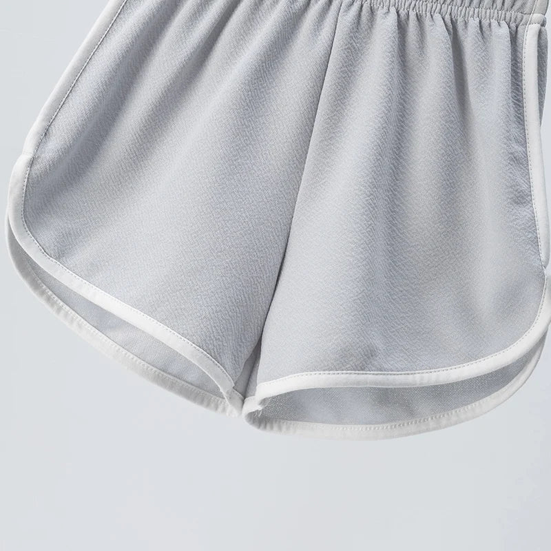 4/1 Pcs Children's Summer Solid Color Basic Small Hot Pants Boys Sports Casual Shorts Girls Fashion Joker Comfortable Beach Pant