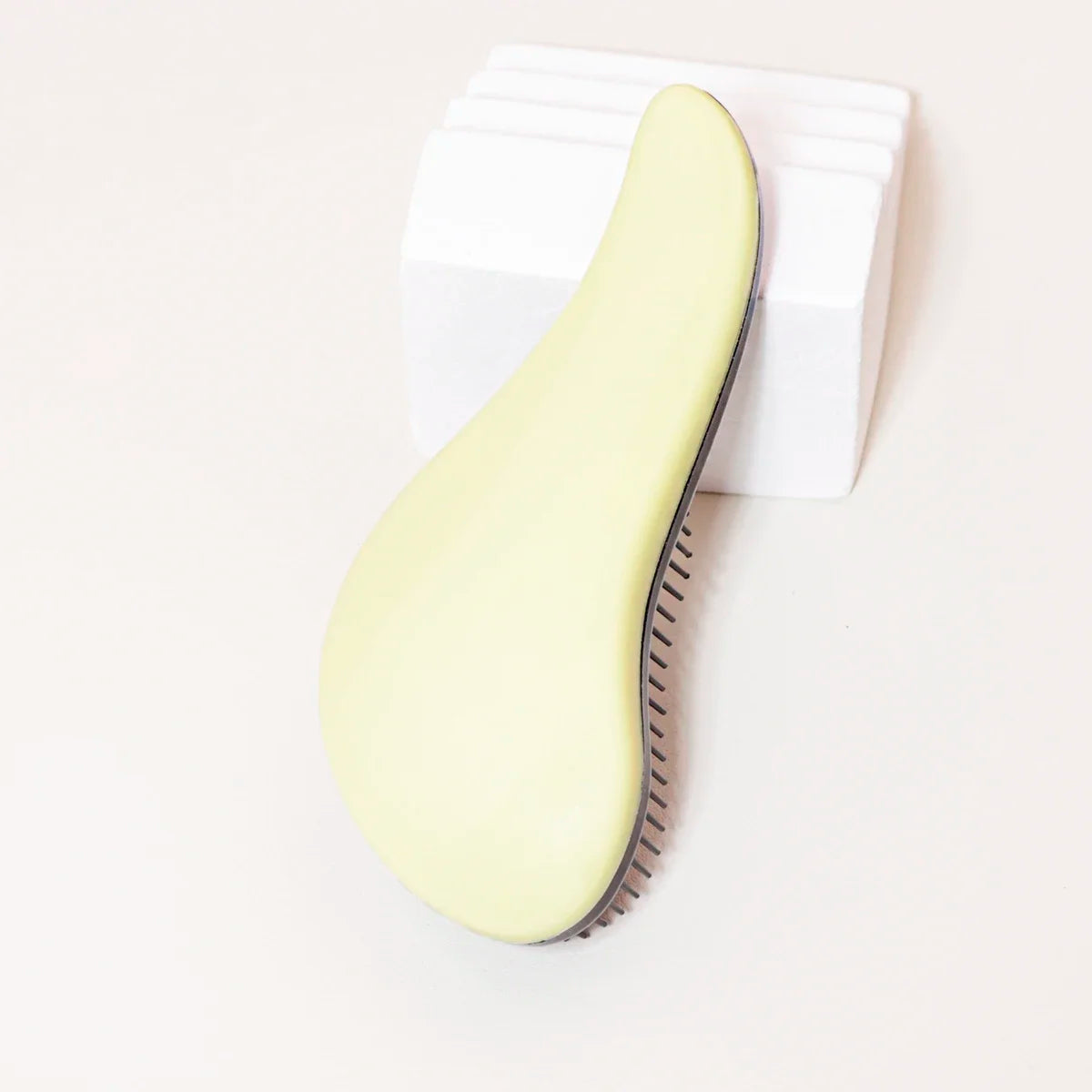 Antistatic massage brush winding shower massage brush wet hair curly brush salon hairdressing tool Special for real hair wigs