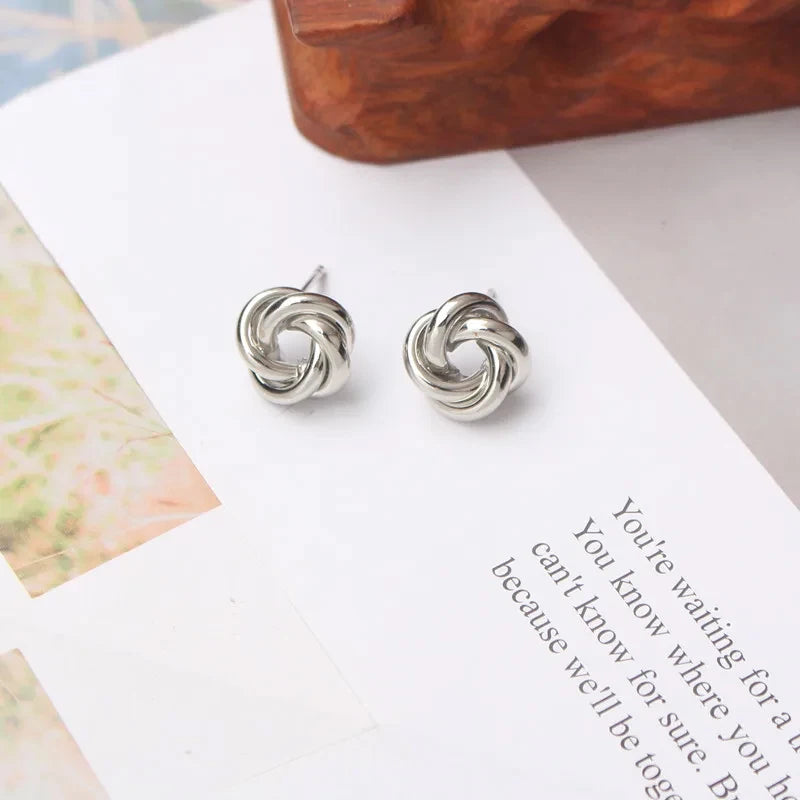 Gold Color Twisted Wire Geometric Earring Stud For Women Silver Color Simple Design Fashion Girl Post Earring Daily Wear Jewelry